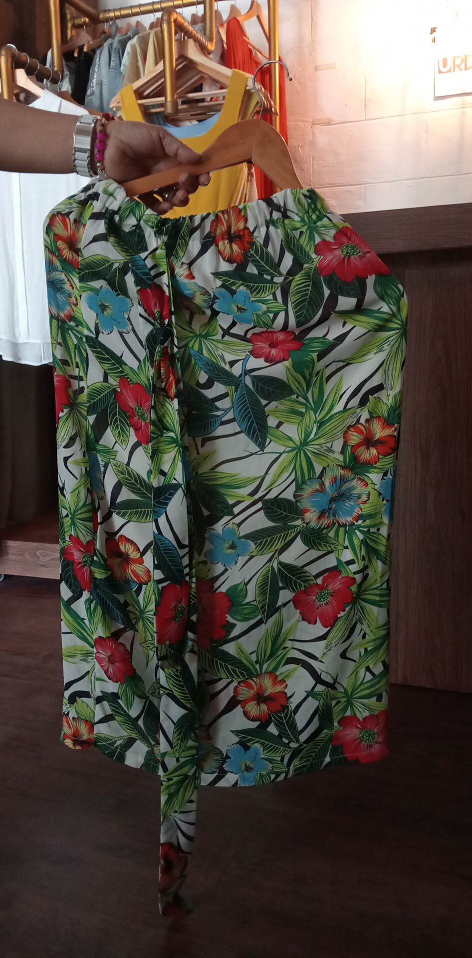 Leafy midi Skirt with Stretchable Waist