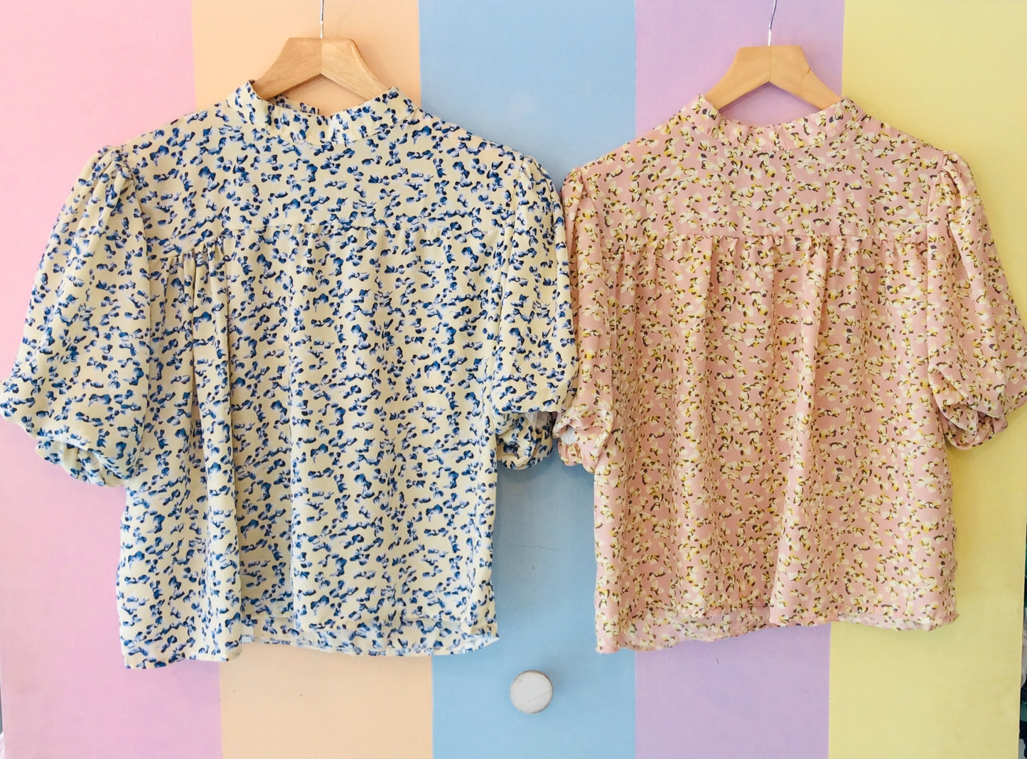 Pastel Round Neck/Collared Ribbon Blouse w/ Bubble Sleeves