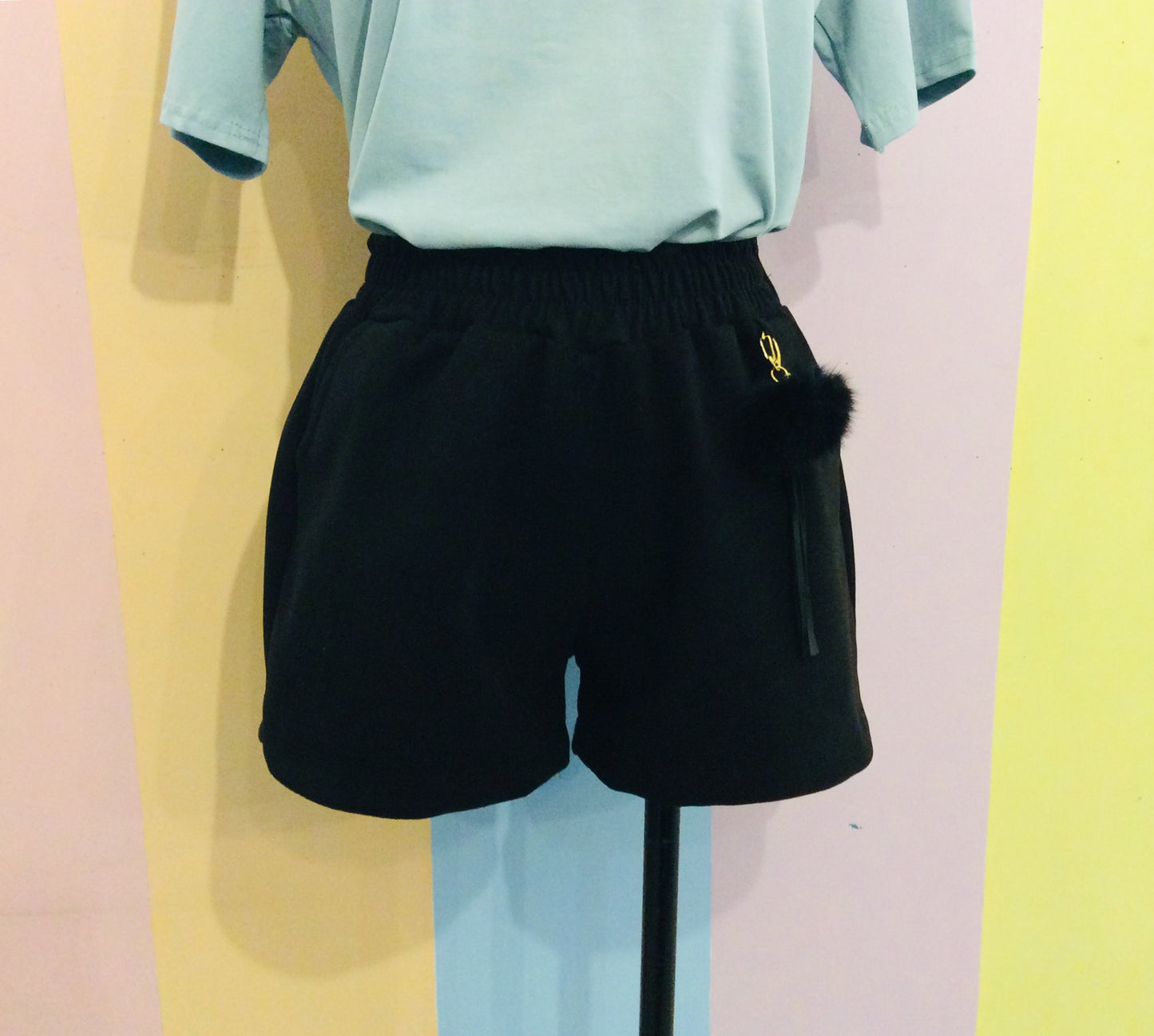 Plain Velvet Elastic Waist Short w/ Fluffy Tazzle Chain