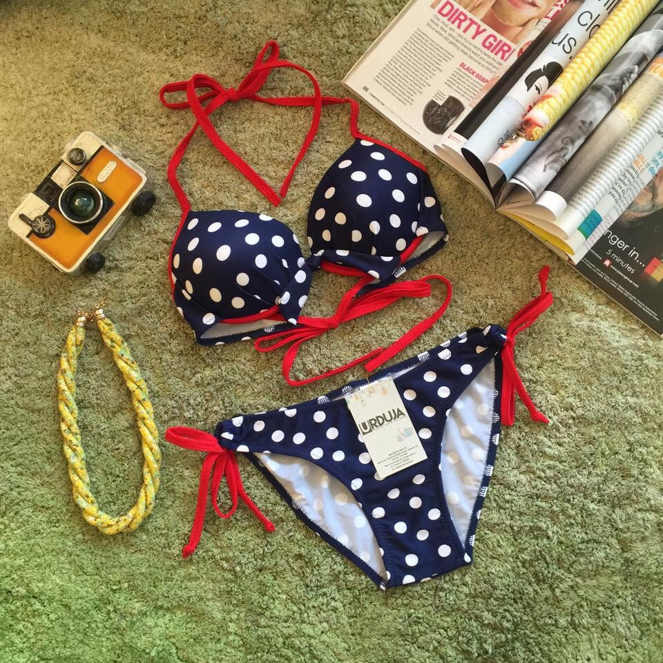 2-Piece swimsuits