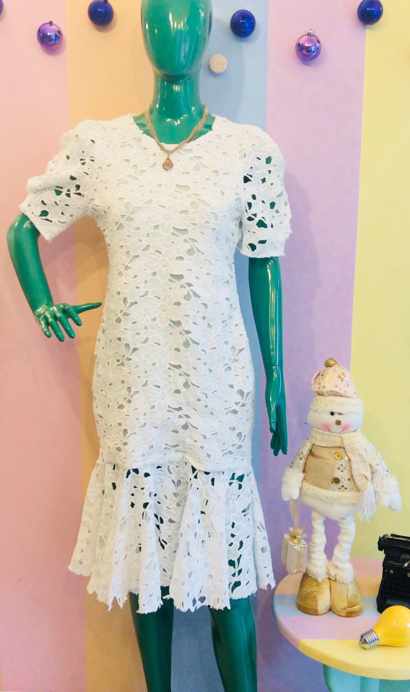 High Quality Lace Zip-Up Half Sleeve Maxi Dress w/ Semi Mermaid Skirt Bottom