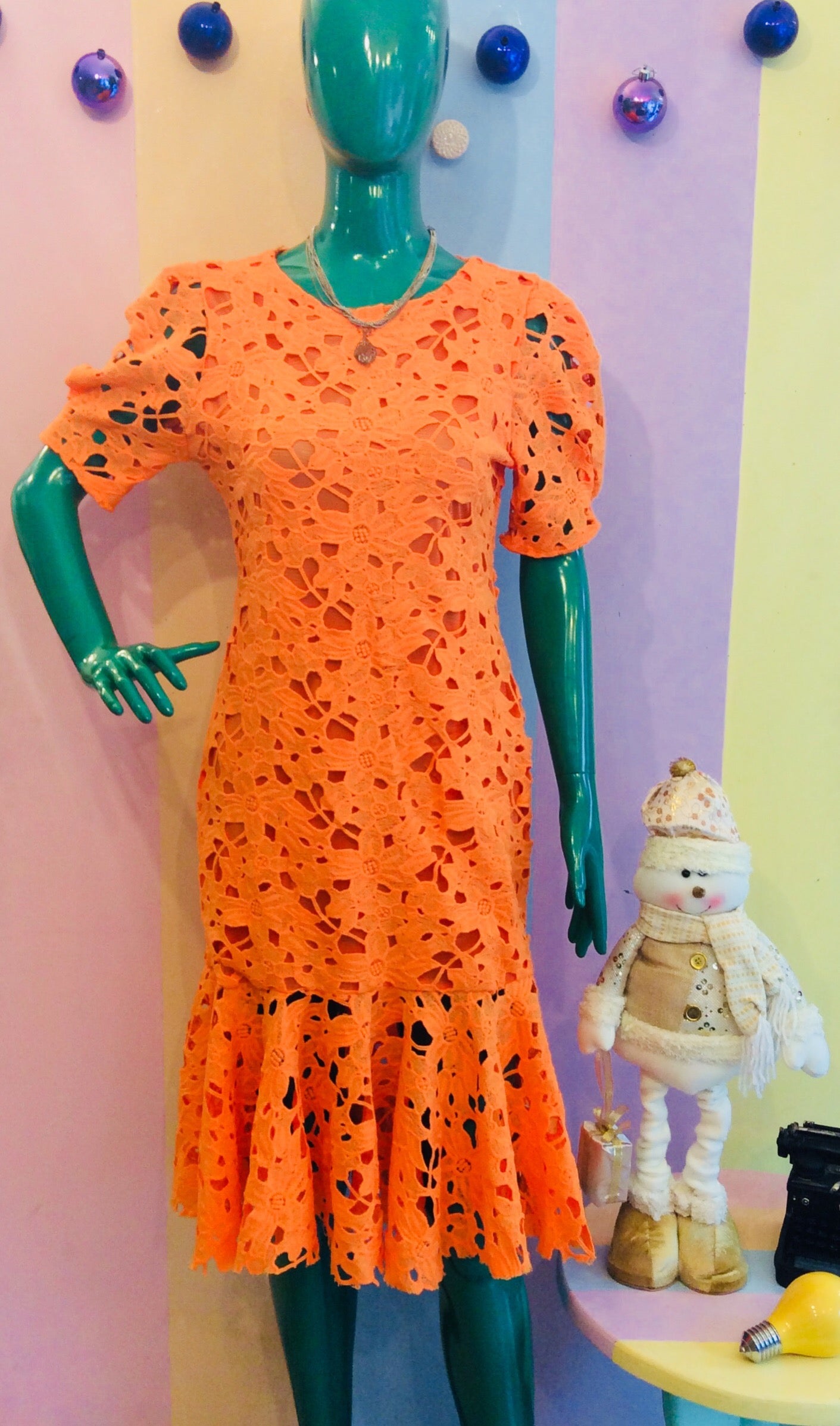 High Quality Lace Zip-Up Half Sleeve Maxi Dress w/ Semi Mermaid Skirt Bottom