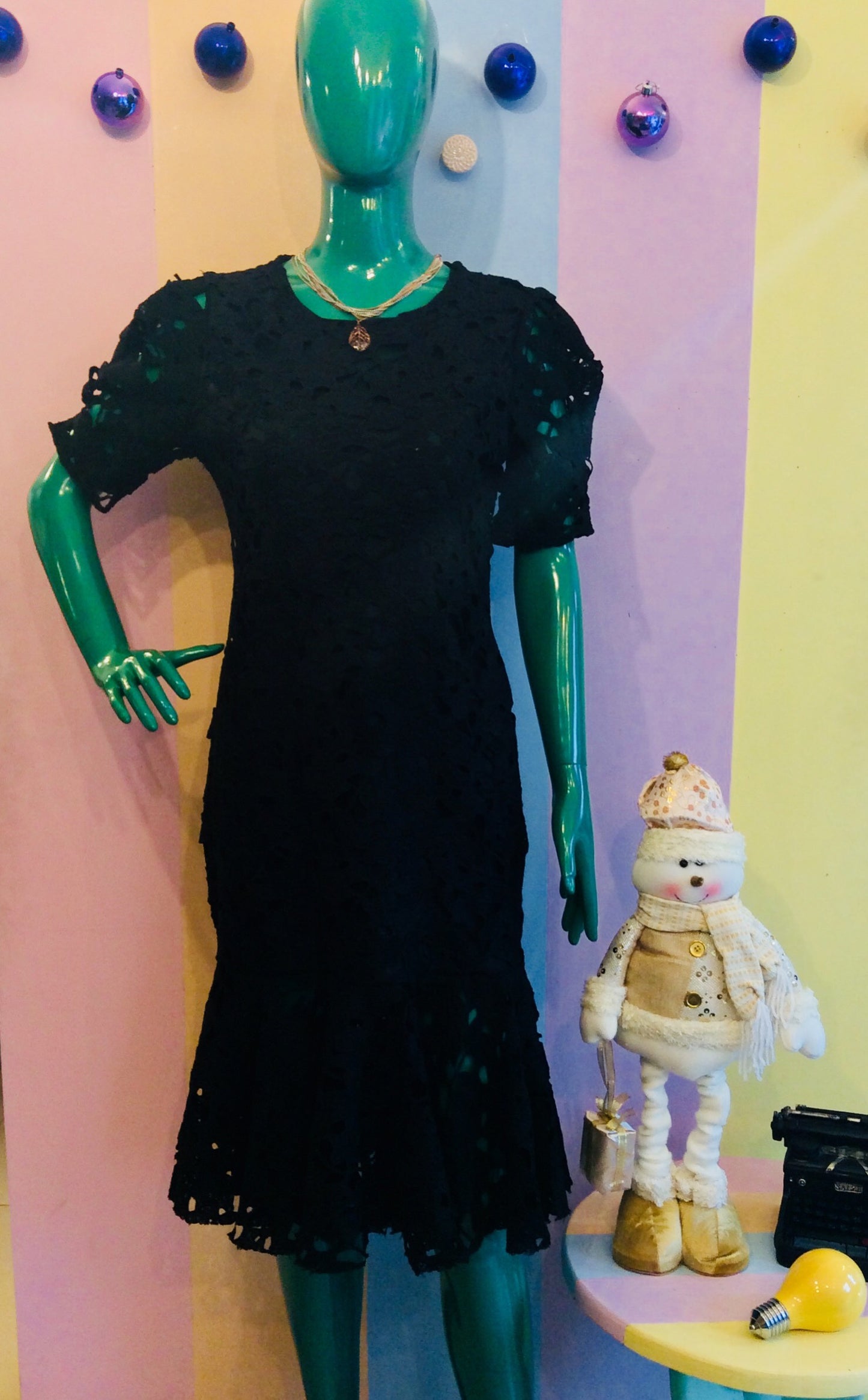 High Quality Lace Zip-Up Half Sleeve Maxi Dress w/ Semi Mermaid Skirt Bottom
