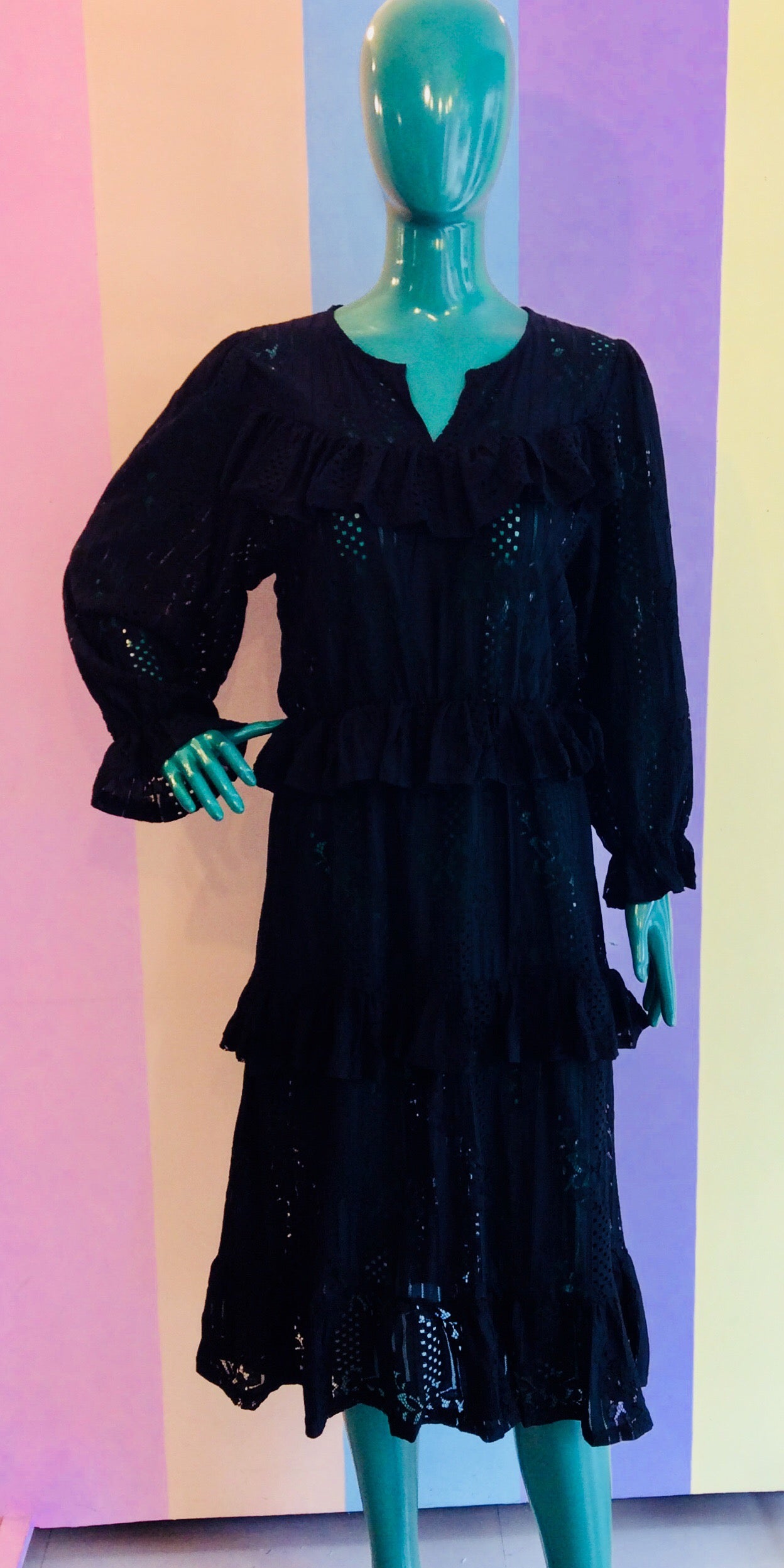 Plain Lacy Ruffle Full Sleeve Layer Maxi Dress (No Inner)