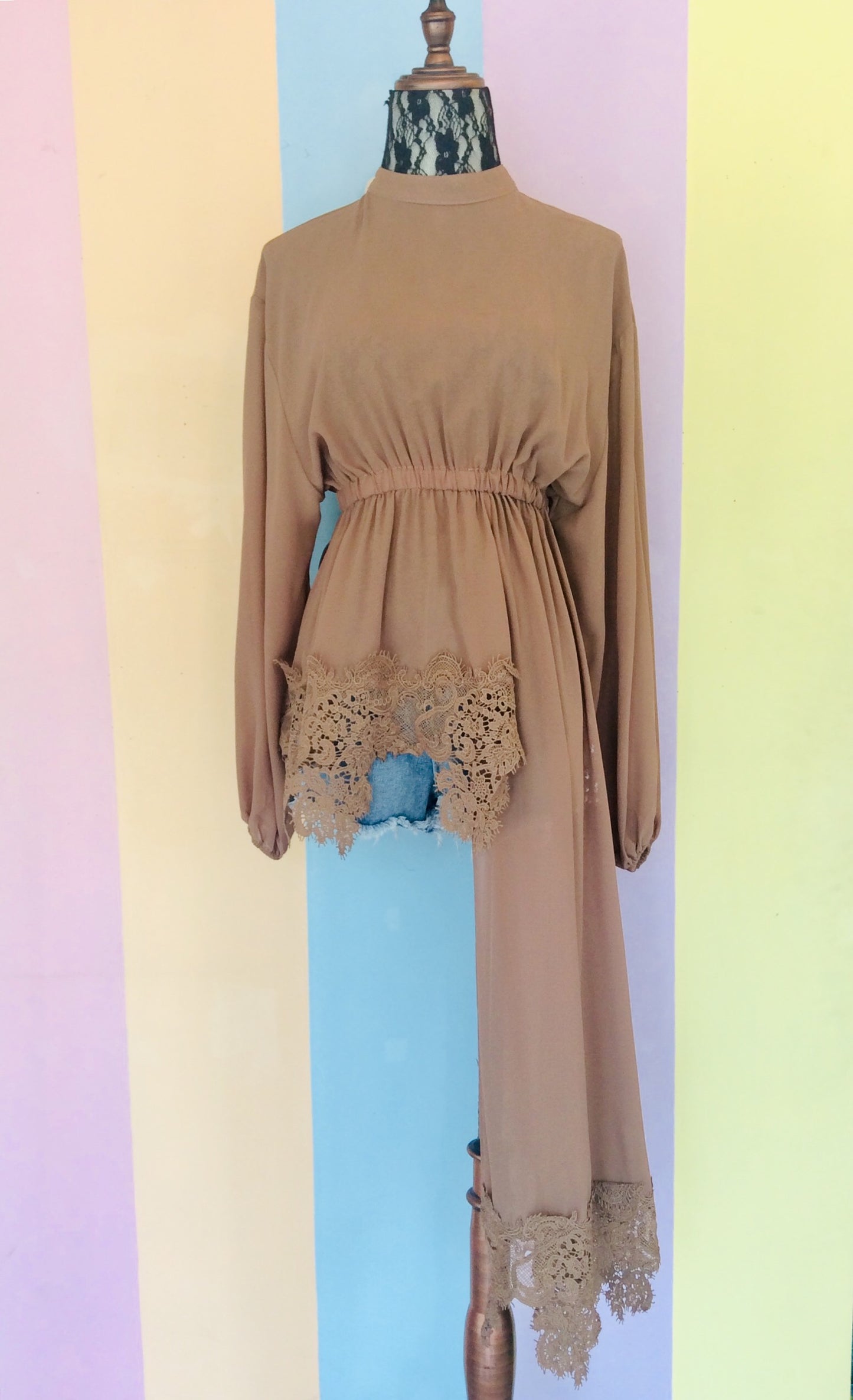 Runway Full Sleeve Blouse with Elastic Waist and Asymmetric Lacy Bottom