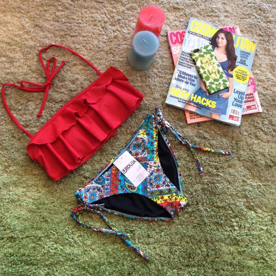 2-Piece swimsuits