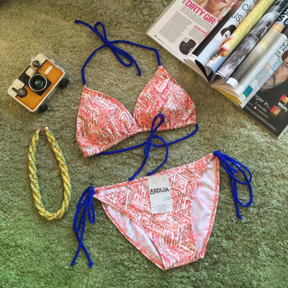 2-Piece swimsuits