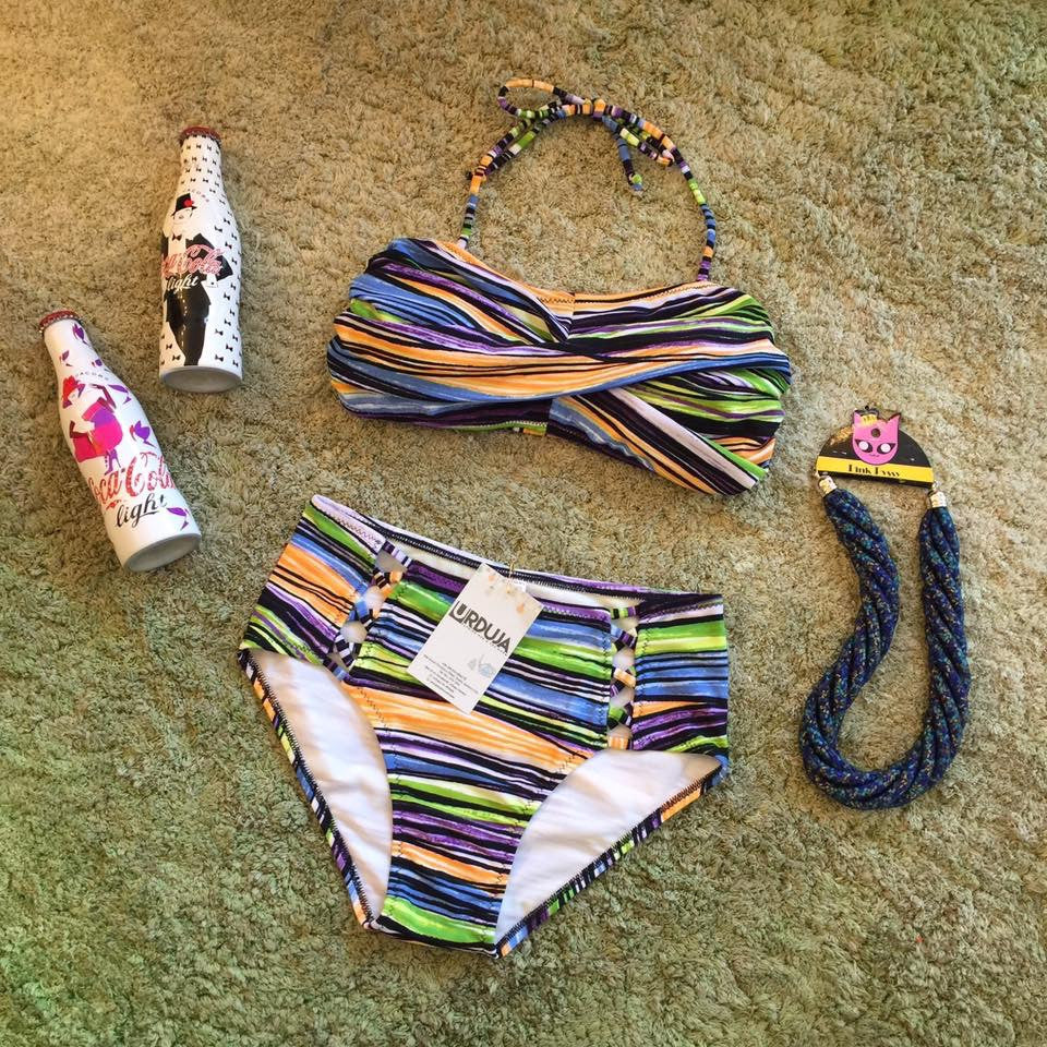 2-Piece swimsuits