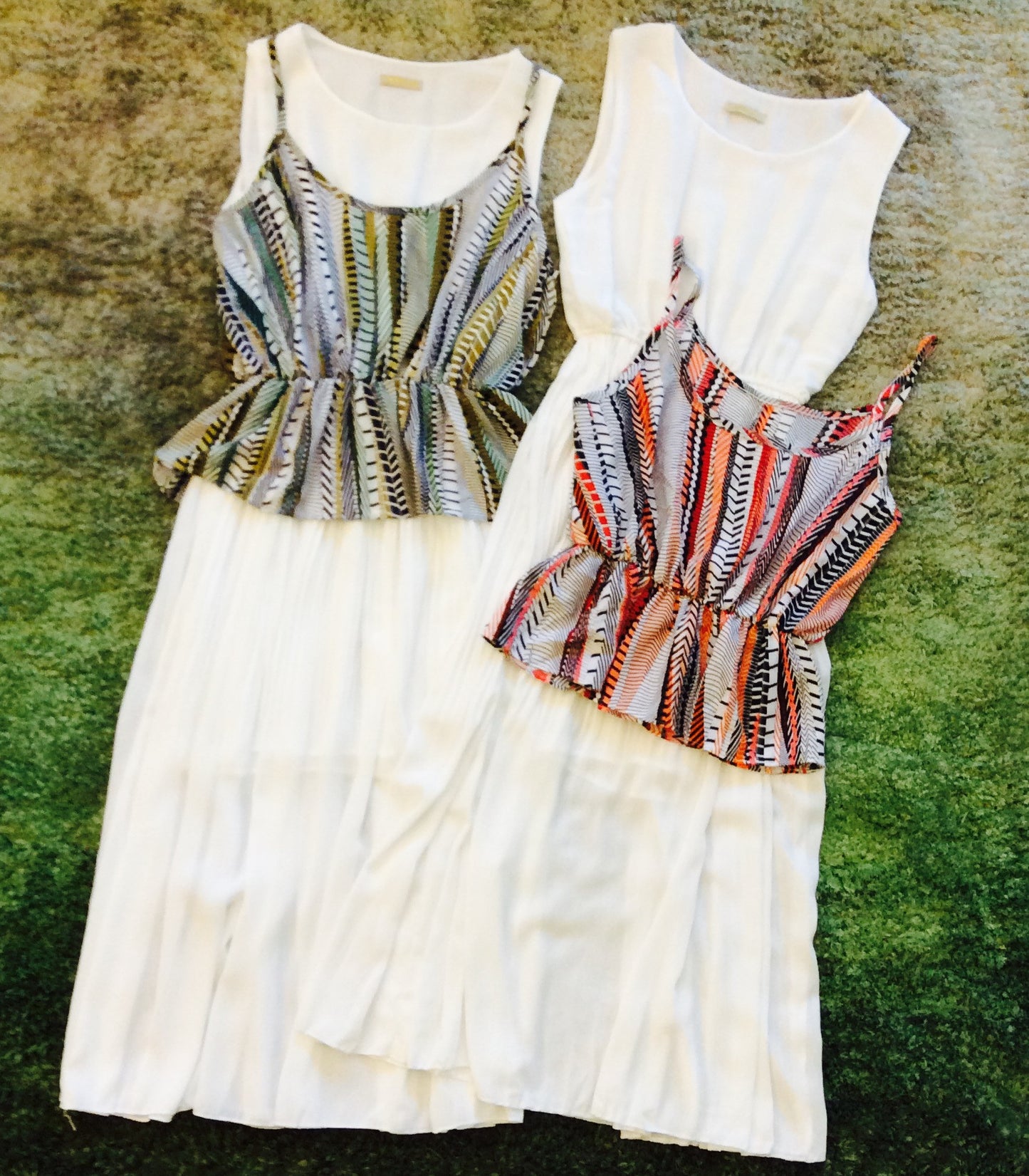 2-piece pleated dress with detachable top