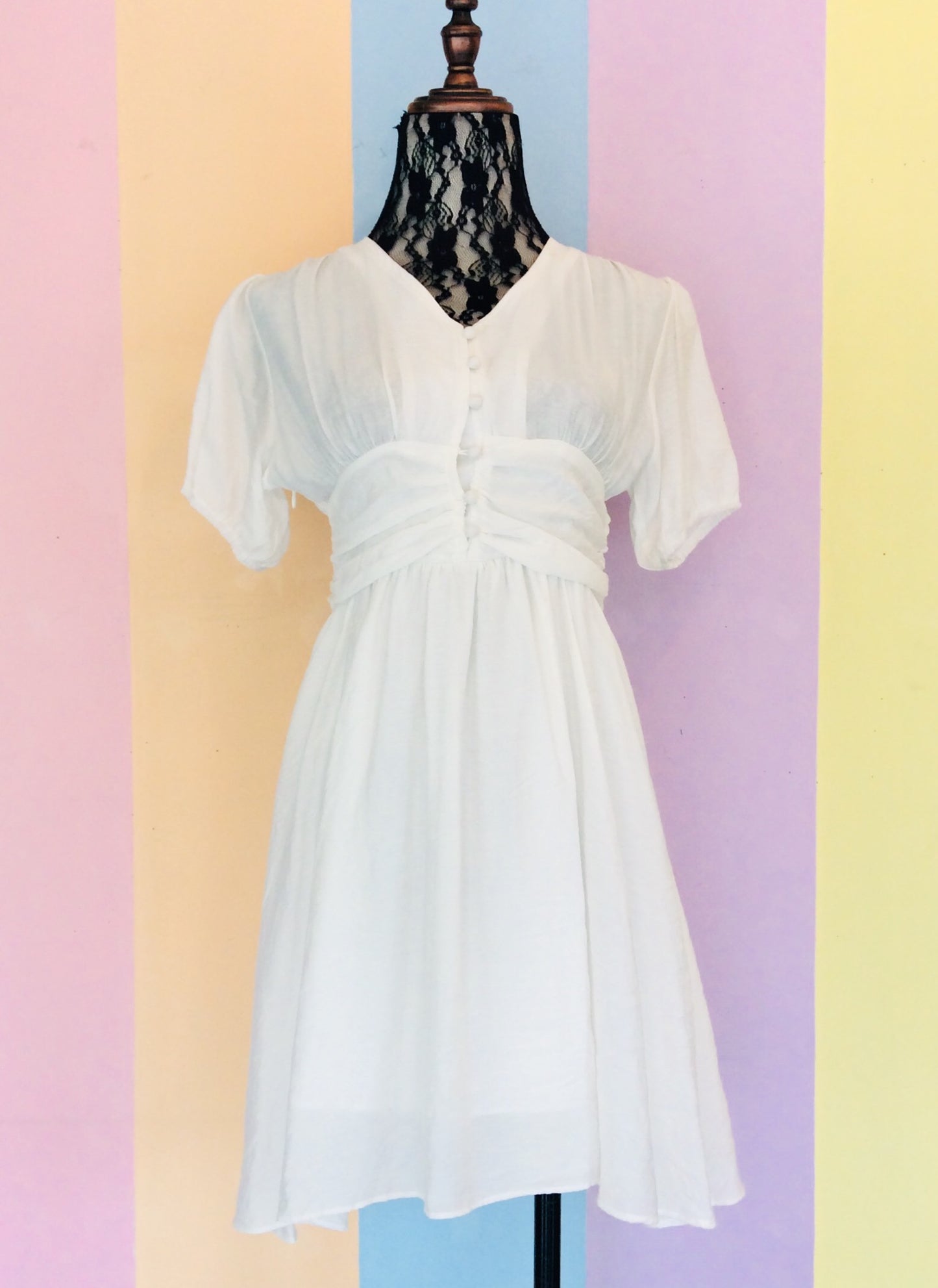 Crumpled Short Sleeve Short Dress w/ Waist Shaper & Buttons