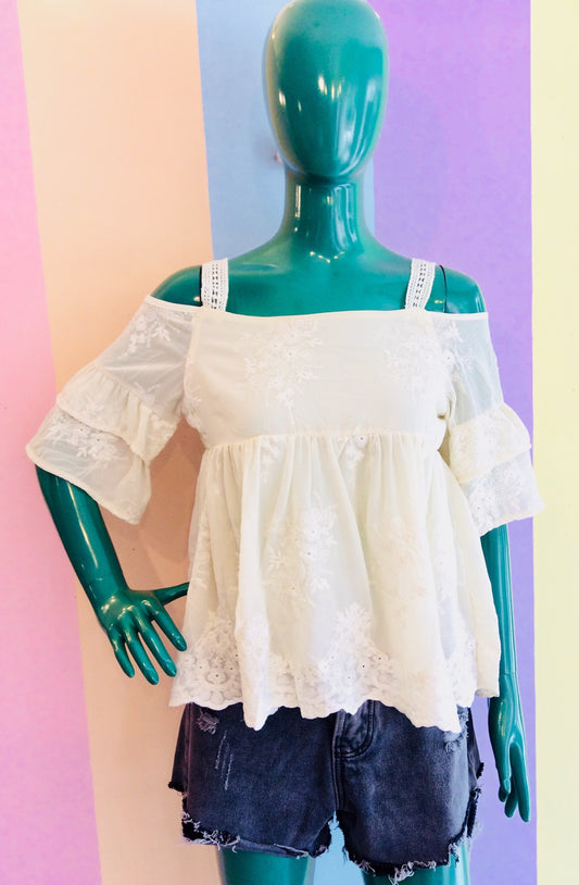 High Quality Texture Chiffon & Embroiders Off-Shoulder Top